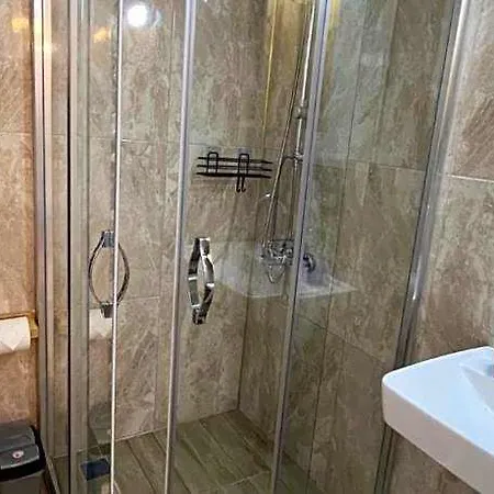 Hania Hotel *