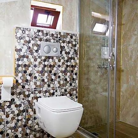 Hania Hotel *